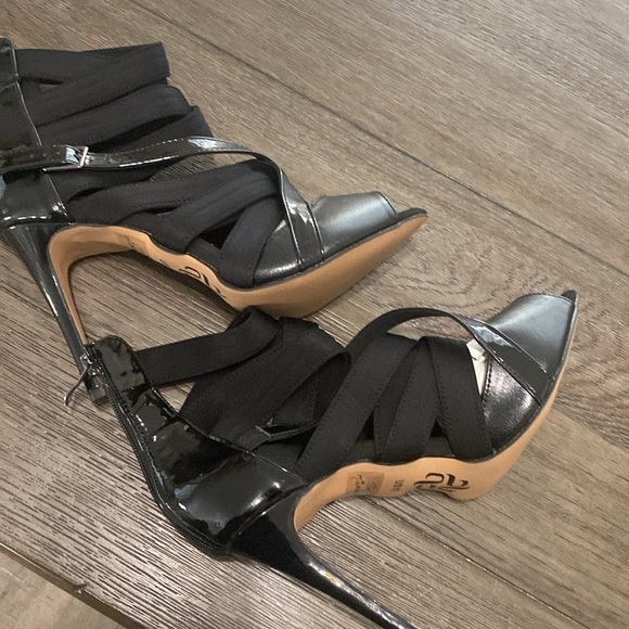 NWT BURJU Stay Strapped Open To Strappy Heeled Sandals | Size 11 - Picture 4 of 11